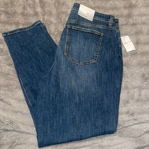 NWT willow & root curvy mom jeans!!